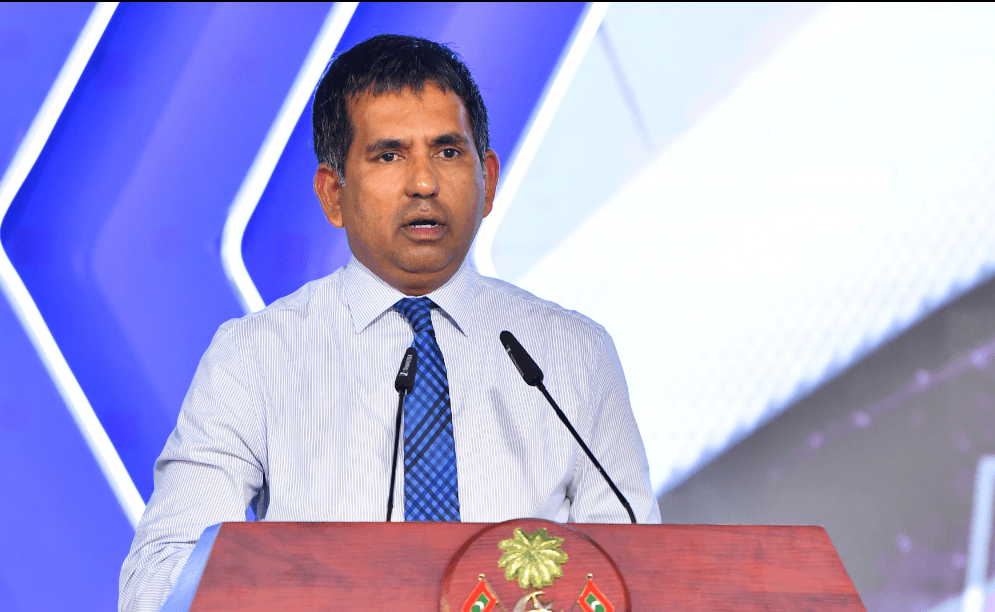 އެމްޑީޕީ ސަރުކާރާއި މިހާރުގެ ޑޮލަރުގެ ހޭދަ ނަންބަރުތަކުން، ދޮގު މައުލޫމާތު ފަތުރަނީ މުޒާހަރާއަށް މީހުން ގެންދަން