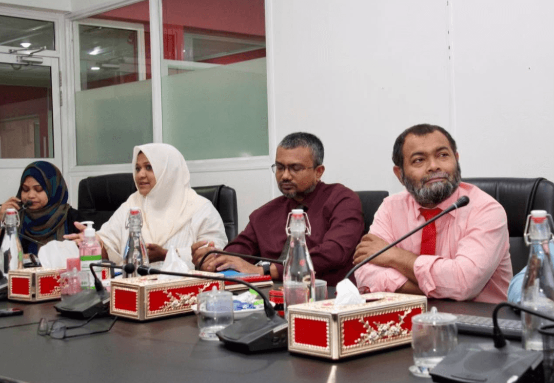 ކުޑަކުދިންނާއި ނާޒުކު ހާލަތްތަކުގައިވާ މީހުންގެ މައްސަލަ ރިޕޯޓުކުރުމުގައި ސަމާލުވުމަށް  އިލްތިމާސްކޮށްފި