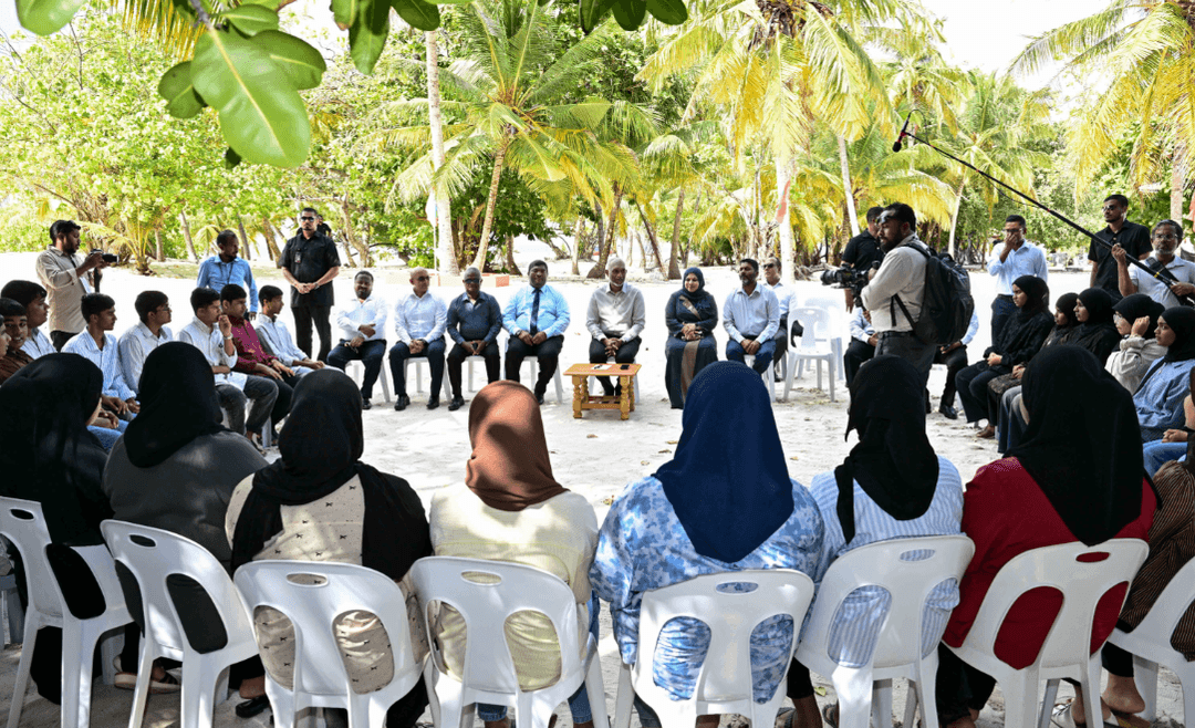 ދުންފަތާ ދެކޮޅު ގައުމީ ކެމްޕެއިން ފުޅާކޮށް ސްކޫލްތަކާއި ކުޅިވަރުގެ ދާއިރާ އާއި ޖަމްއިއްޔާތައް ބައިވެރިކުރަނީ