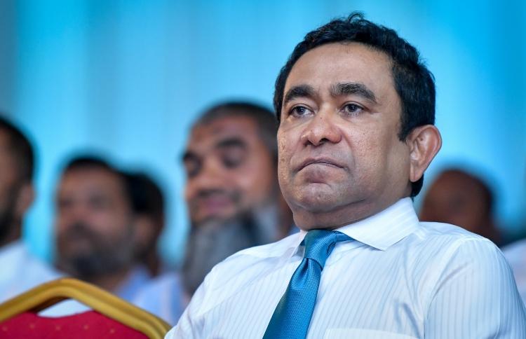 ތިން ވުޒާރާގައި ރޯވި މައްސަލާގެ ތަހުޤީޤަށް މައުލޫމާތު ދިނުމަށް ރައީސް ޔާމީން  އުޒުރުވެރި ވެއްޖެ