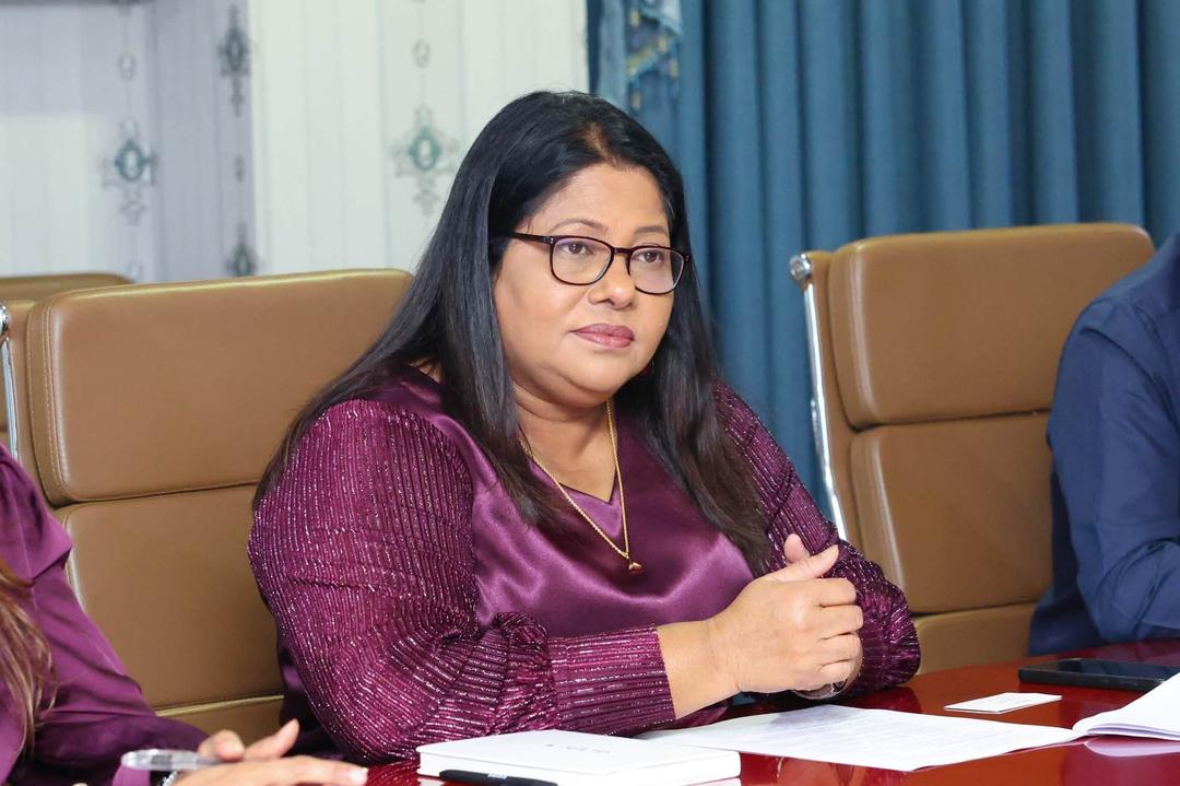 ގެވެށި އަނިޔާގެ ޝިކާރައަކަށްވާ މީހުންނާއި ދަރިންނަށް ވަށާޖެހޭ އެހީ ދިނުމަށް 3 މަރުކަޒެއް ޤާއިމުކުރަނީ