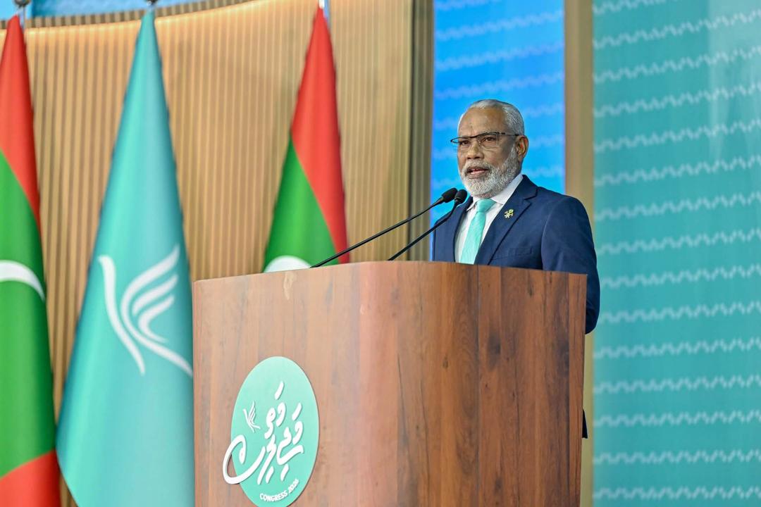 މިއީ ރައީސް މުޢިއްޒު ދެވަނަ ދައުރަކަށް އިންތިޚާބުކުރުމަށް ކަމަރު ބަންނަންވީ ވަގުތު: އަބުދުއްރަޙީމް