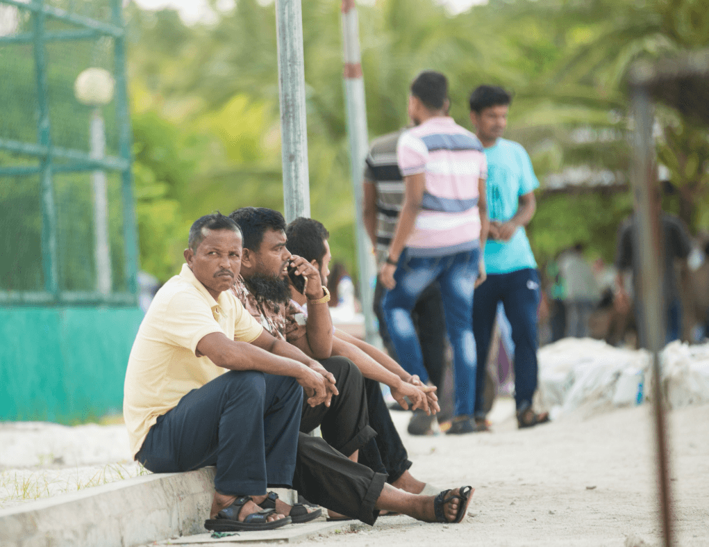 ރާއްޖޭގައި މަސައްކަތް ކުރާ ބިދޭސީންތަކެއް -- ފޮޓޯ: އަވަސް
