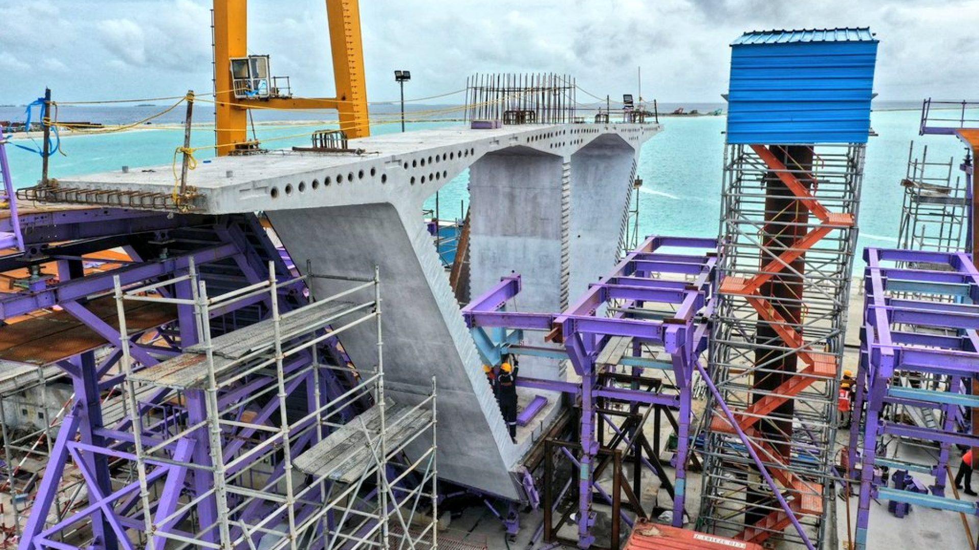 ބްރިޖްގެ ނިމުނީ 45 އިންސައްތަ، މަސައްކަތުގެ މުއްދަތު އިތުރެއް ނުކުރާނެ 
