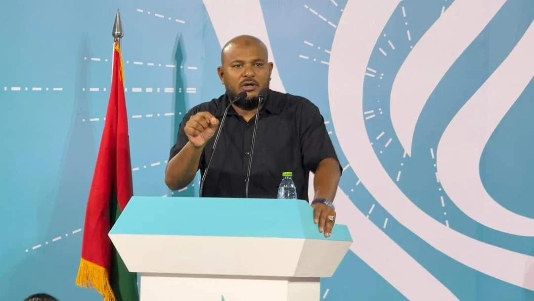 ޤައުމު އާރާސްތު ކުރެވޭނީ ޓެކްސްގެ ނިޒާމު ހަރުދަނާ ކޮށްގެން - ޝުޖާޢު