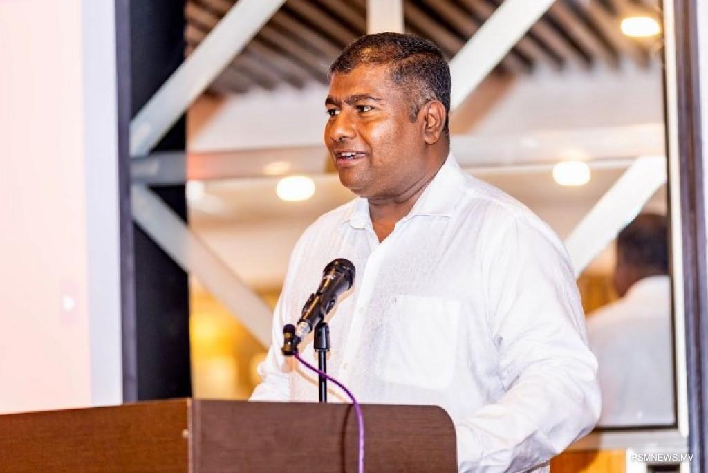 ޤައުމިއްޔަތު ކޮލެޖުގެ އެންމެ މުޙިއްމު މަސައްކަތަކީ ދިވެހި ތާރީޚު ބެލެހެއްޓުން - ވަޒީރު 