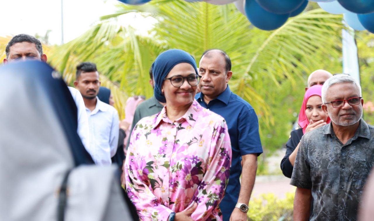 މޯލްޑިވްސް ޕޮލިޓެކްނިކް ޒަމާނާ އެއްގޮތަށް ރީބްރޭންޑް ކުރަނީ