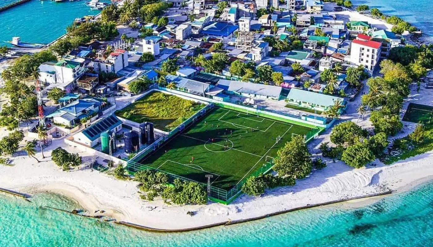 ގުޅިން ފާނަބަސަންދައިގެ 11 ކޭސްއެއް