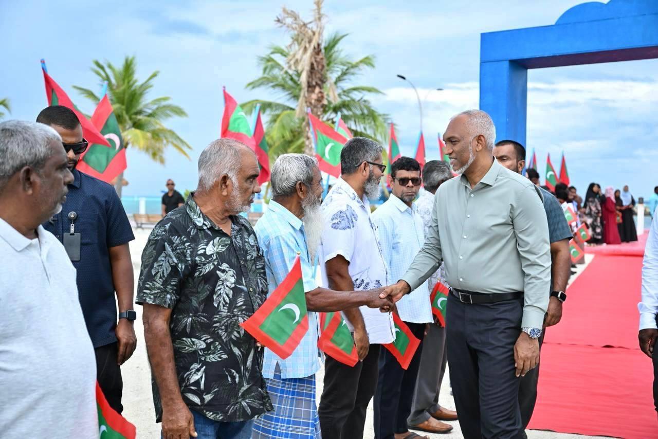 މާދަމައިން ފެށިގެން މަސްވެރިންނަށް 48 ގަޑިއިރުގެ ތެރޭގައި ފައިސާ ލިބޭނެ: ރައީސް  