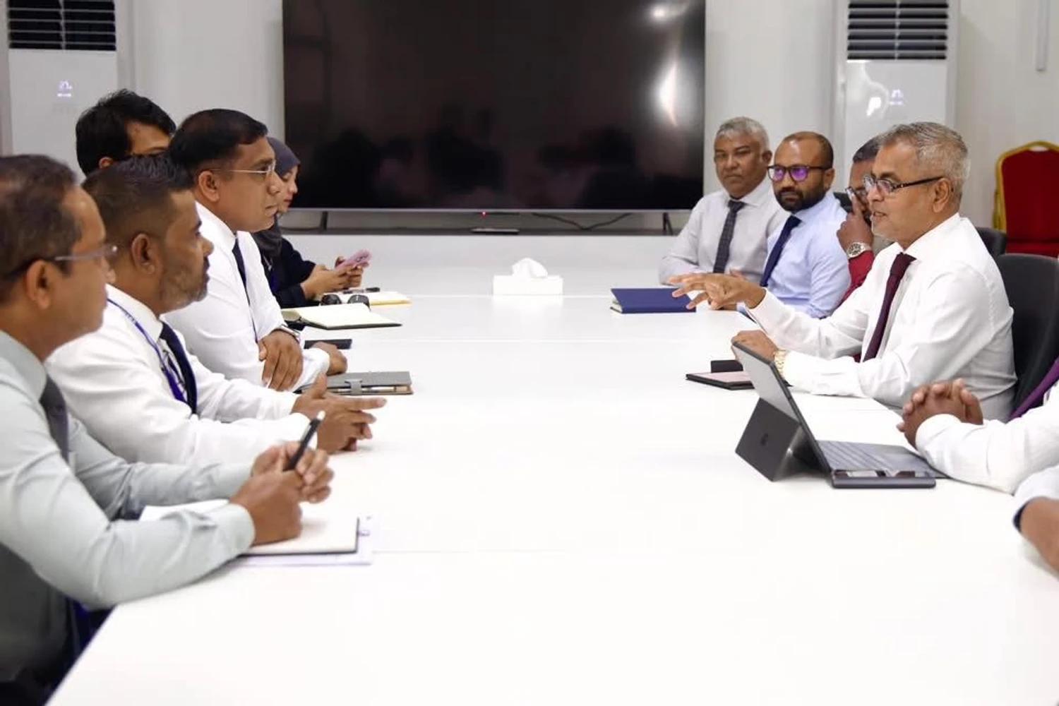  ހުރިހާ ރަށެއްގެ ފެނާއި ކަރަންޓުގެ ޚިދުމަތް އިތުރަށް ރަނގަޅުކުރަން މަޝްވަރާތަކެއް 