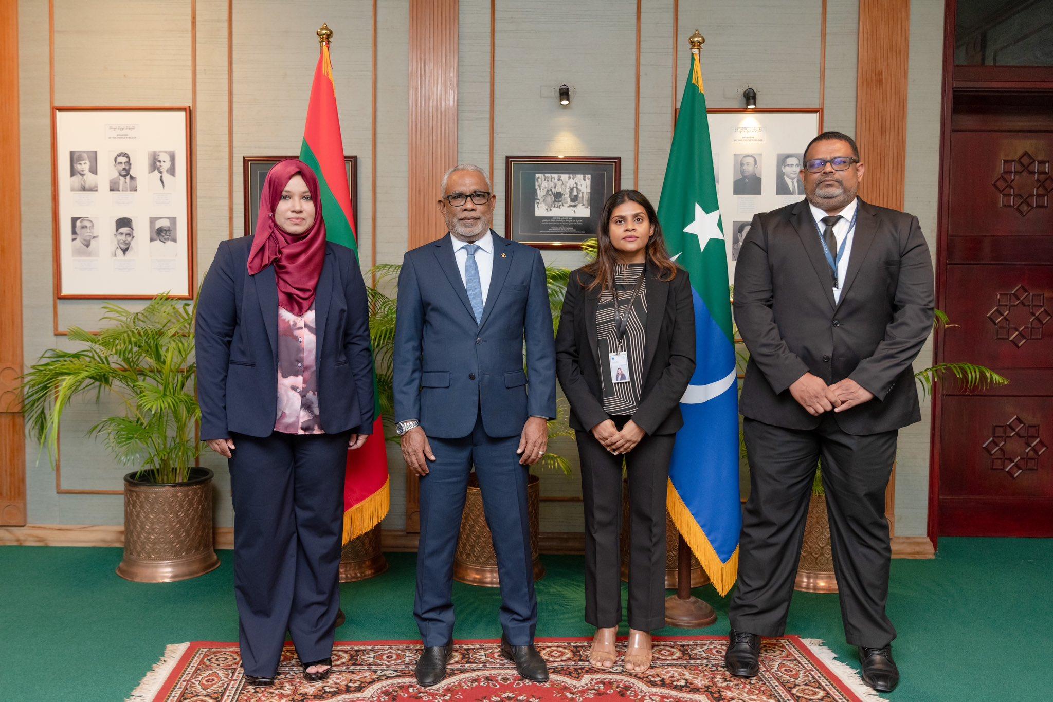 ނިއުޝާ، ފިލްޒާ އަދި ތޮލްހަތު މަޖިލީހުެގ ރައީސްއާއެކު
