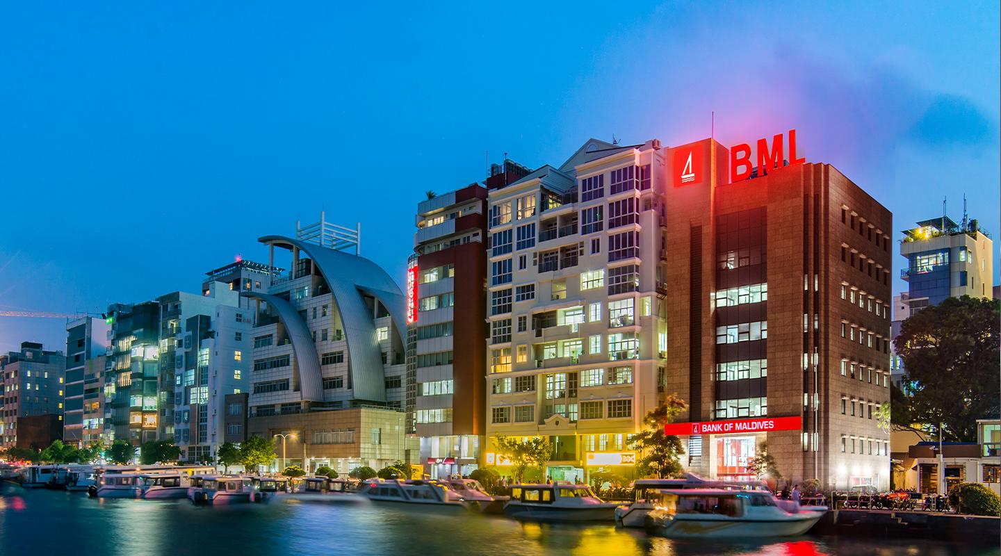  Bank of Maldives Halts Dollar Services Amid Currency Shortage