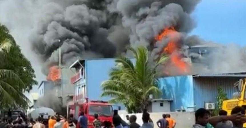 Fire Erupts at Godown in K.Thilafushi