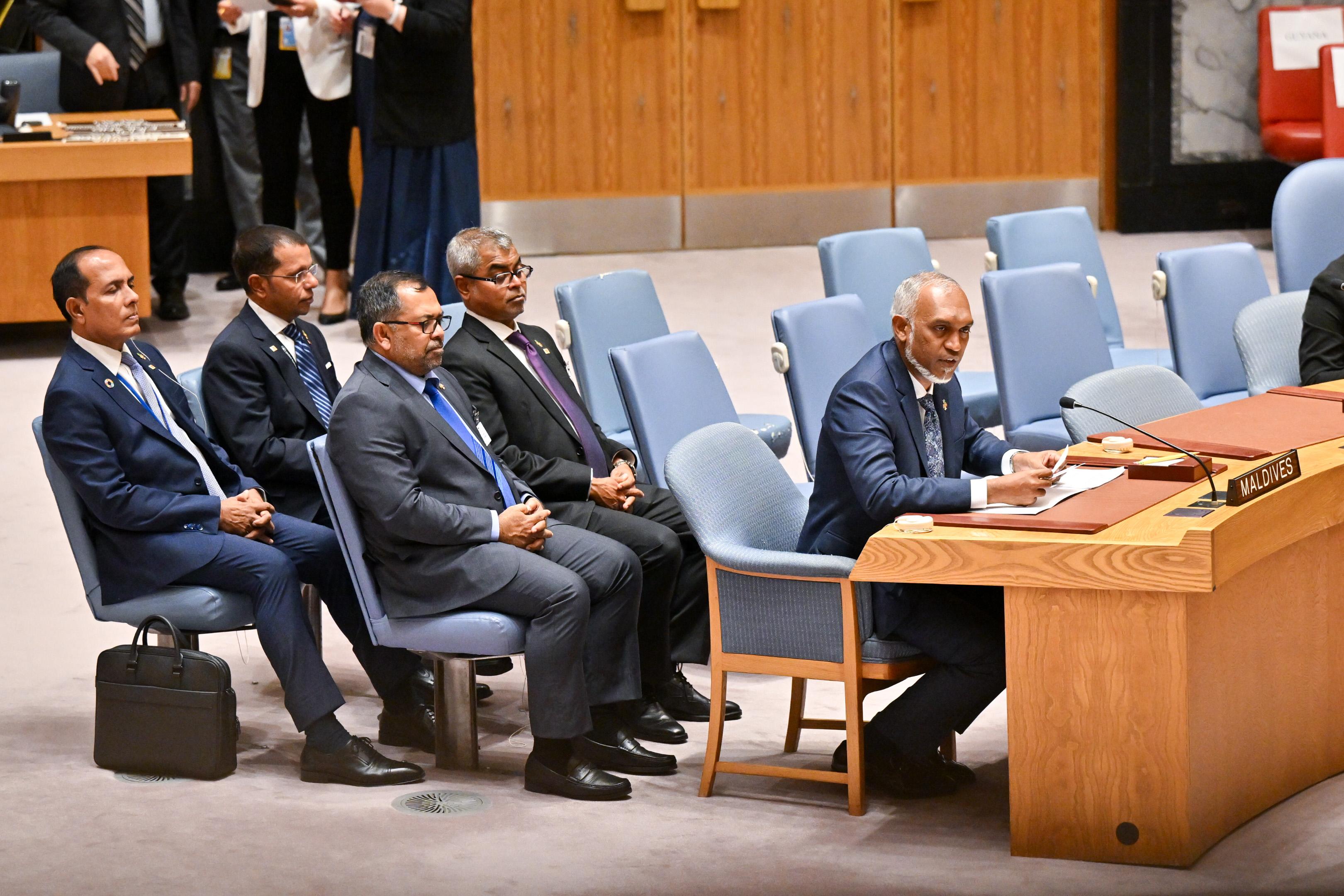 އދ.ގެ ސަލާމަތީ މަޖިލީހުގައި ރާއްޖޭގެ ރައީސަކު ދެއްވި ފުރަތަމަ ތާރީޚީ ތަގުރީރު