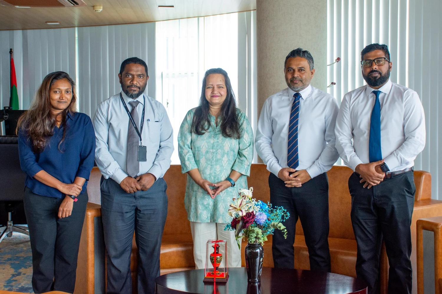 ރާއްޖޭގެ މަސްވެރި ސިނާއަތް ތަރައްގީކުރުމަށް އިފާޑުގެ އެހީތެރިކަން ބޭނުންވާ ދާއިރާތަކާ ގުޅޭގޮތުން މަޝްވަރާކޮށްފި