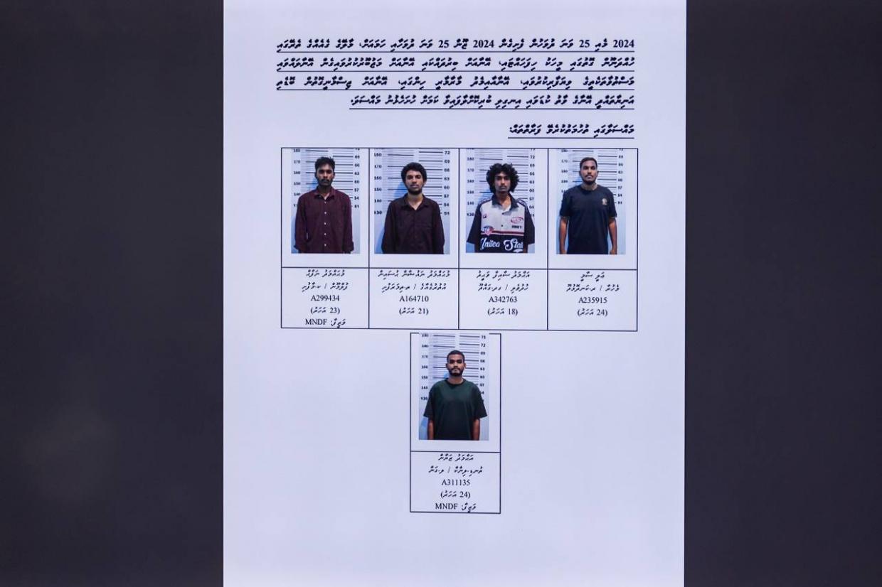 ރަހީނުކޮށް އަނިޔާކުރި މައްސަލައިގައި ތުހުމަތުކުރެވޭ ފަސް މީހުން -- ފޮޓޯ/ ސަން 