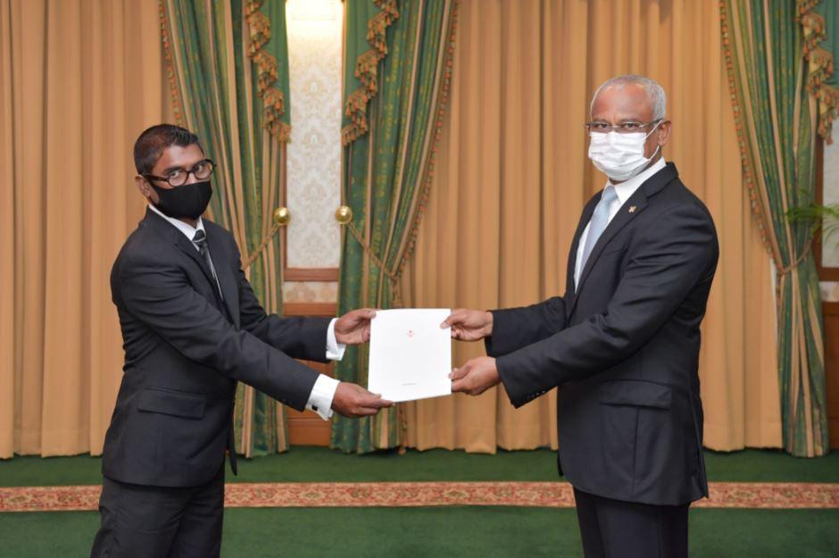 ބްރޯޑްކޮމްގެ ނައިބު ރައީސްގެ މައްސަލަ ބަލަނީ، ކޮމެޓީ ސިއްރު 