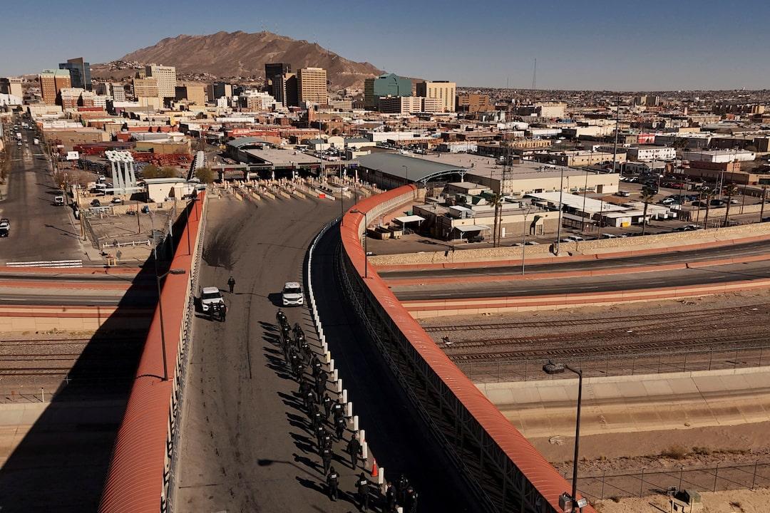Mexico Denies Landing Permission for U.S. Military Deportation Flights