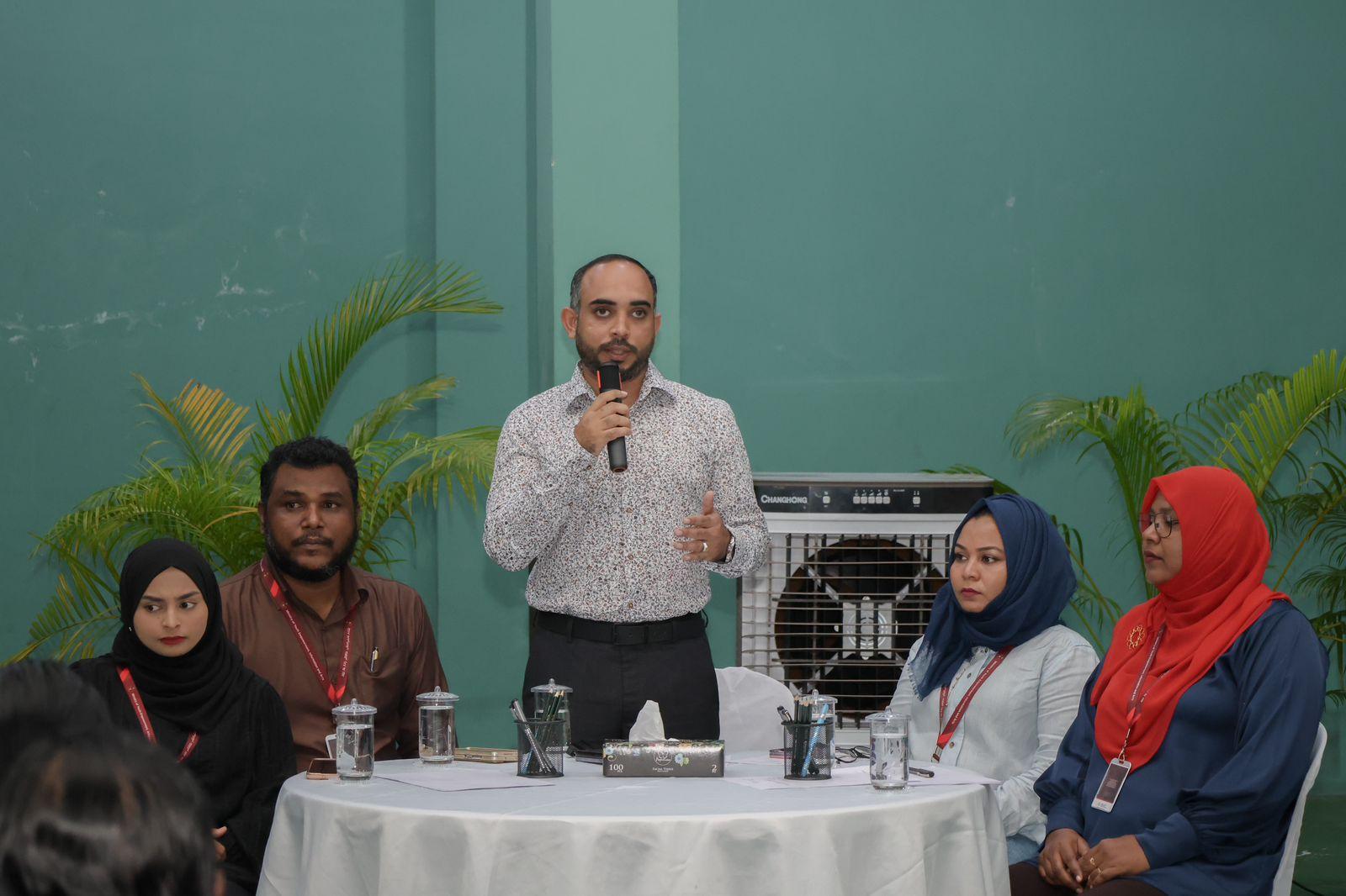 ޒުވާނުންގެ ޕްރޮގްރާމްތައް ހިންގުމަށް  ޖާގައިގެ ދަތިކަންދިމާވެފައި 