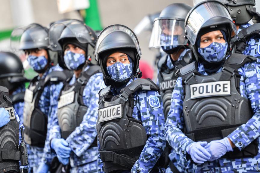 ރޫހާނީ ފަރުވާގެ ނަމުގައި އޮޅުވާލުމުގެ މައްސަލައެއް ފުލުހުންގެ ސަމާލުކަމަށް