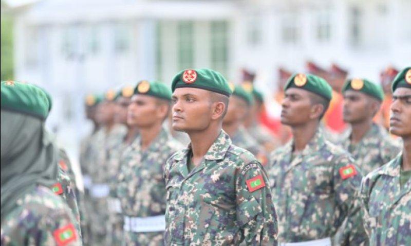 ހަތިޔާރާއެކު ސިފައިންގެ ތަމްރީންތަނެއް އިސްދޫގައި 