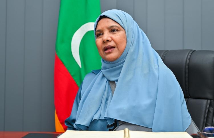 ދައުލަތުގެ ބެލުމުގެ ދަށަށް ނަގާ ކުދިންގެ އަދަދު ދަށަށް 