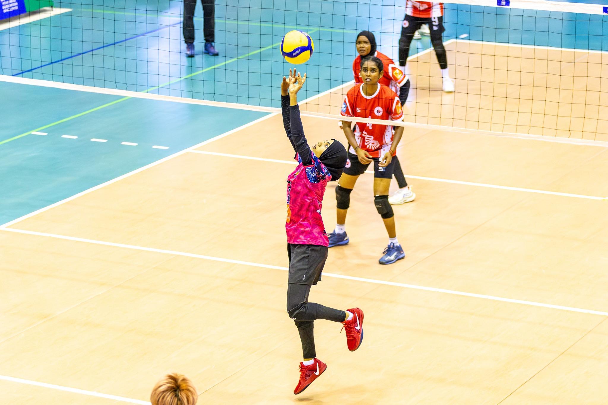 ރޭގެ މެޗުގެ ތެރެއިން. ފޮޓޯ: ވީއޭއެމް