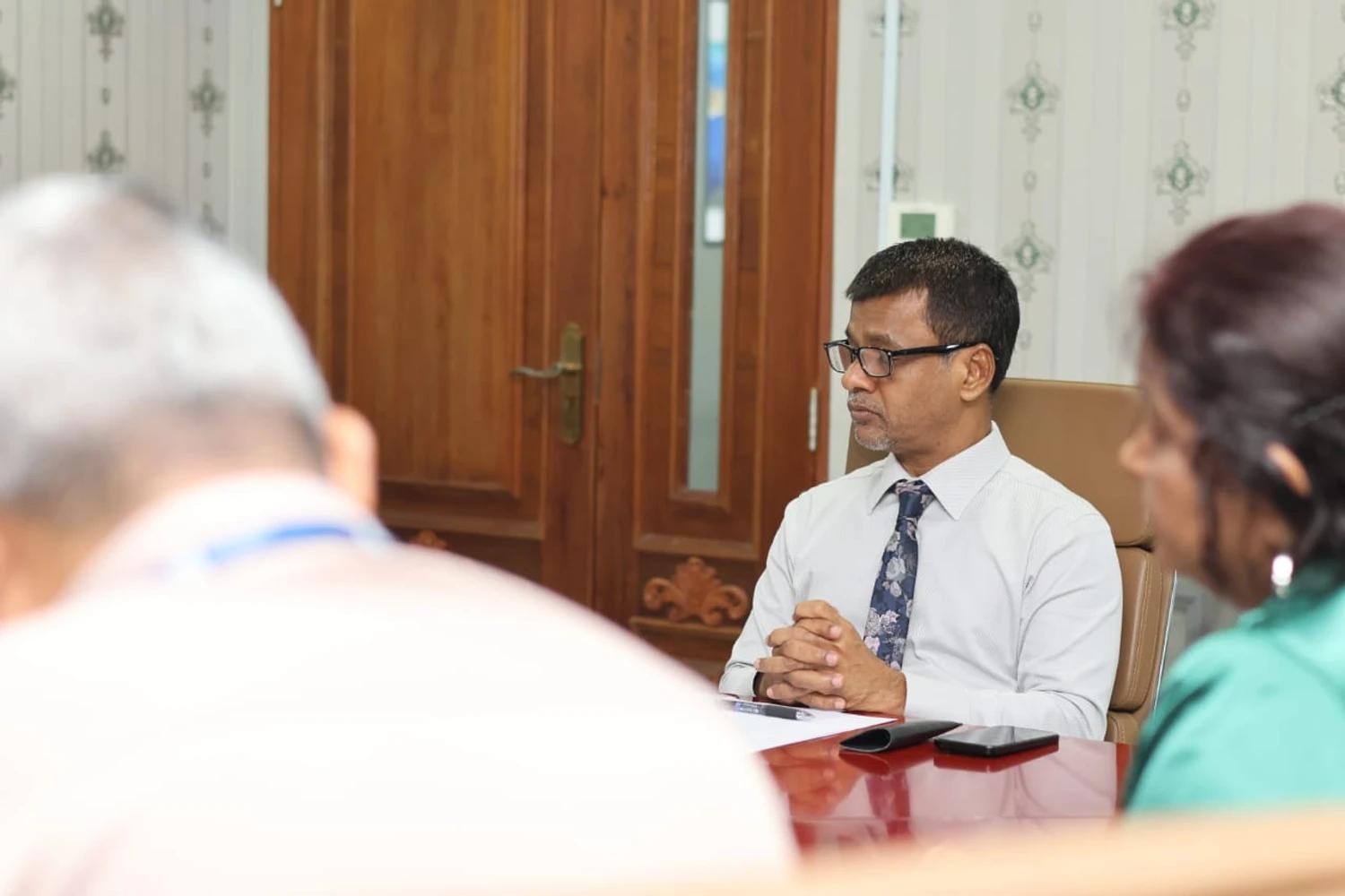 އެލައިޑް ޕްރޮފެޝަނަލްސް ތަމްރީން ކުރުމާއި ގުޅޭގޮތުން މަޝަވަރާކޮށްފި