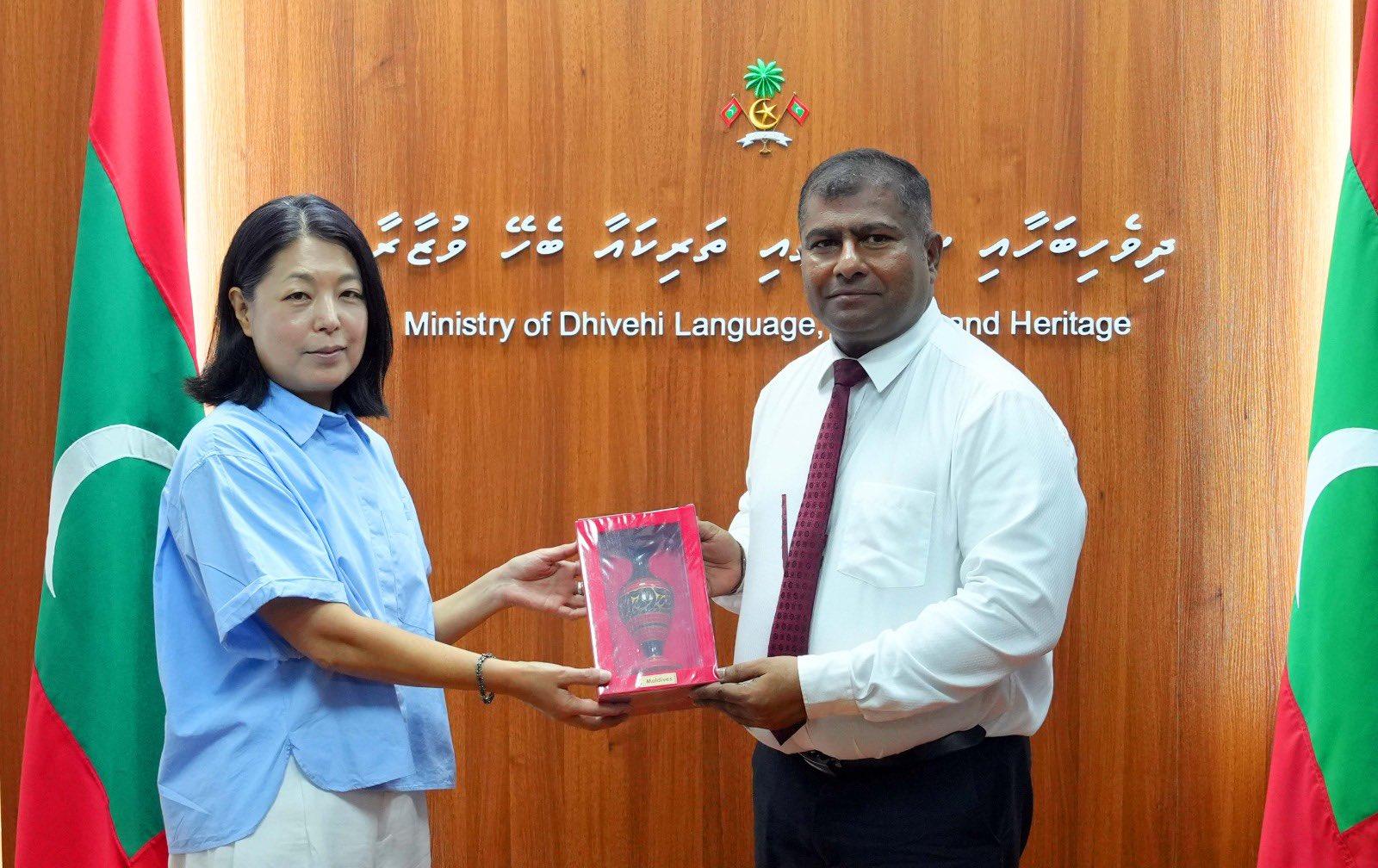 ޔުނެސްކޯއިން ރާއްޖޭގެ ހިރިގާ މިސްކިތްތައް ބައްލަވަން ވަޑައިގެން ޗީފްއާ ވަޒީރު ބައްދަލުކުރައްވައިފި