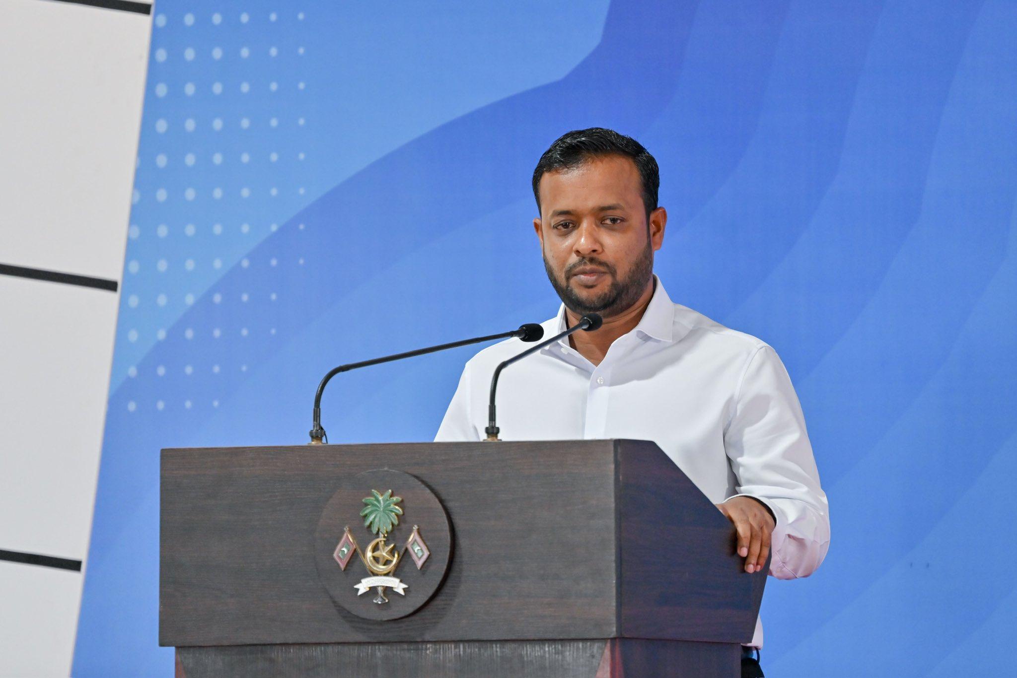  އިލްތިމާސްއަކީ އާބާދީ އަދި ތަރައްގީ އެއްފަސްކުރުމުގެ ނަމުގައި މި އަތޮޅު ދޫކޮށް ނުދިޔުން: ވަޒީރު