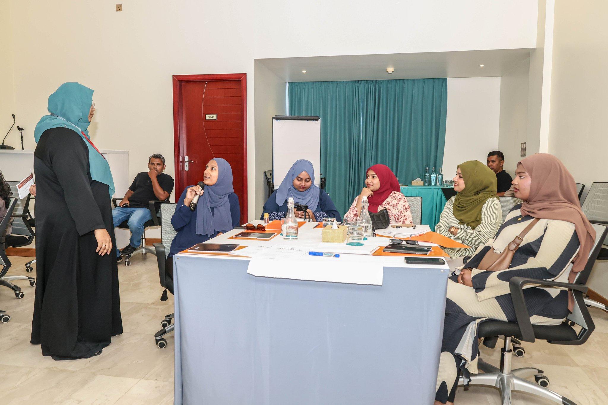 "ހޭލުންތެރި މީޑިއާގެ މާލެ އަތޮޅު ޕްރޮގްރާމް ނިންމާލައިފި