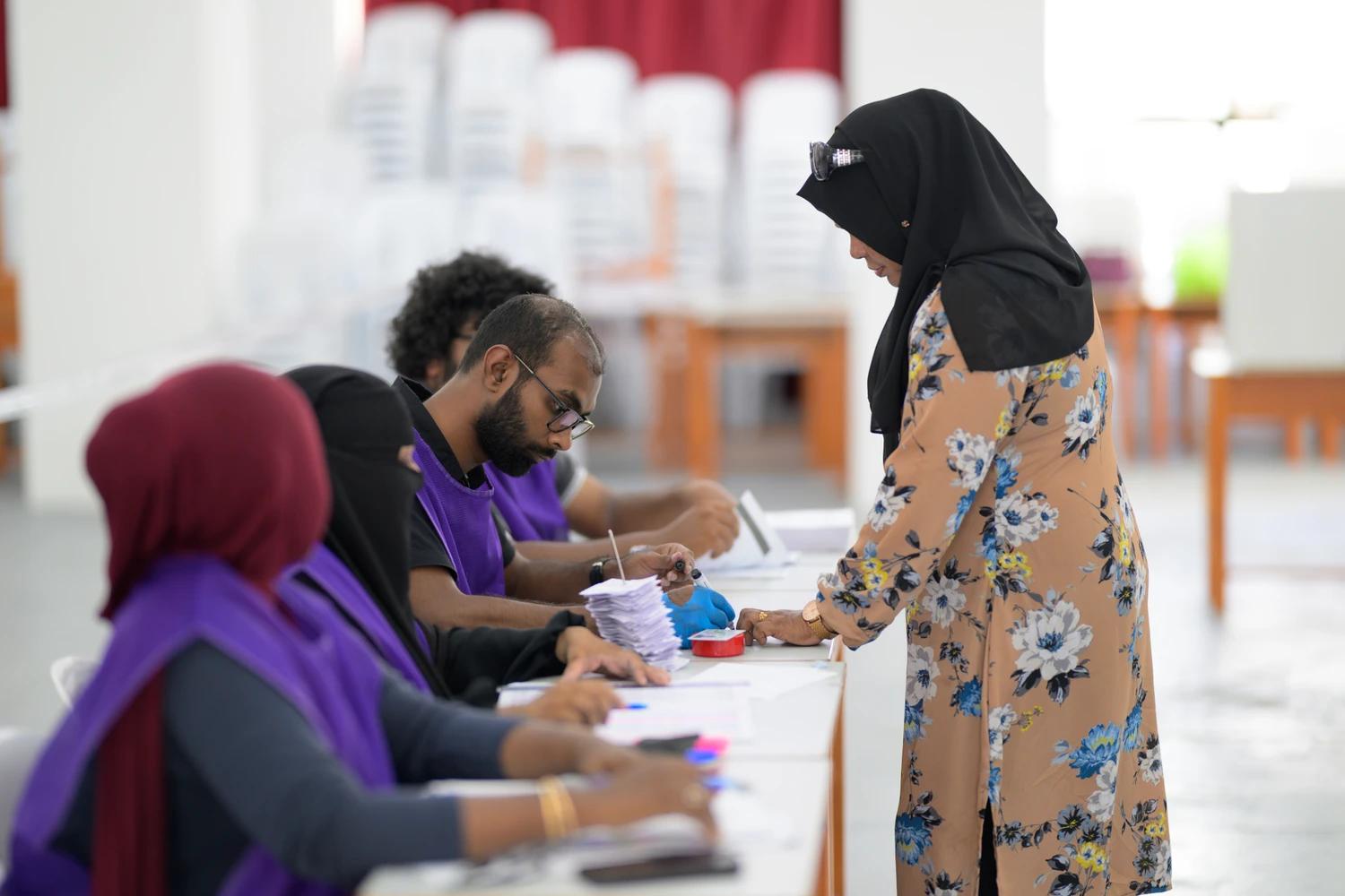 ދޮޅު އަހަރަށްވުރެ މުއްދަތު ކުރުނަމަ ބައި-އިލެކްޝަންތައް ބާއްވަން ނުޖެހޭގޮތް ހަދަނީ 