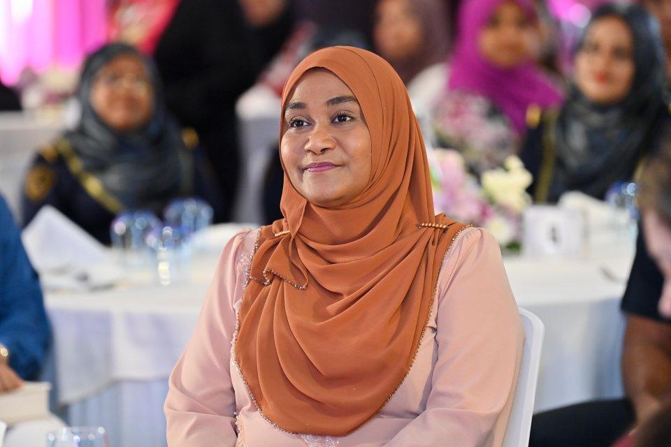 އާއިލާއަކީ އެންމެ ބޮޑު އެއް ނިޢުމަތް - މެޑަމް ސާޖިދާ 