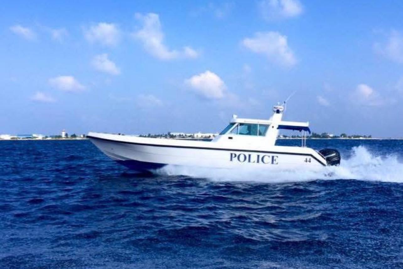 ލޯންޗަކާއި ޑިންގީއެއް ޖެހި އެކްސިޑެންޓެއް ހިނގައި ޑިންގީ ގެއްލިއްޖެ