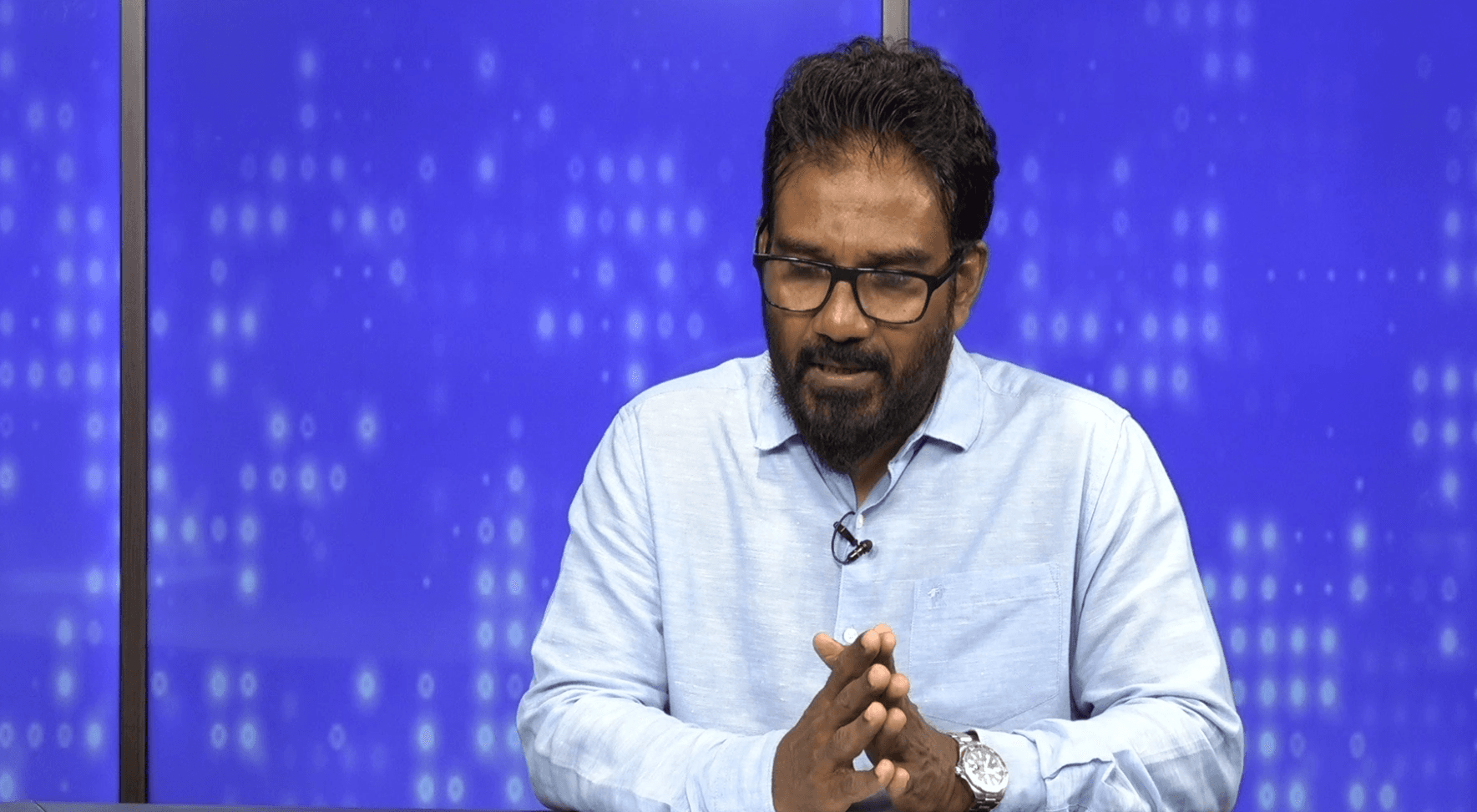 އެމްޑީޕީންދަނީ އެޕާޓީގެ ޖަނާޒާ ފާހަގަކުރަމުން: އަފްލާހް 