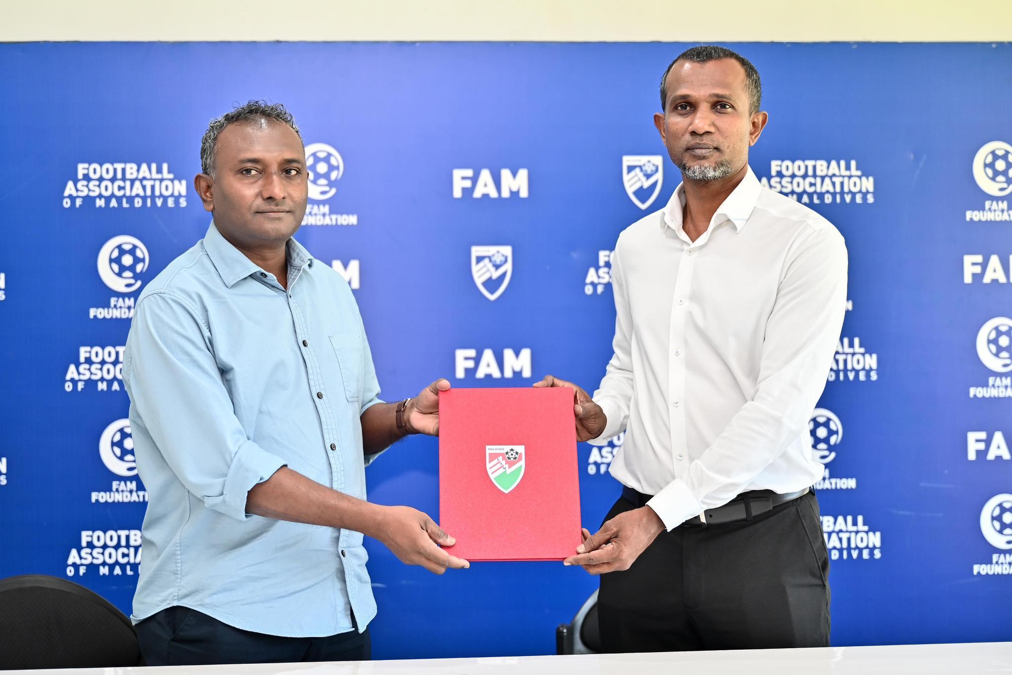 އެފްއޭއެމްގެ މެންބަރު ހުރިހާ ކުލަބެއް ތާއީދާއެކު ޓޮމް އެފްއޭއެމް ރައީސްކަމަށް