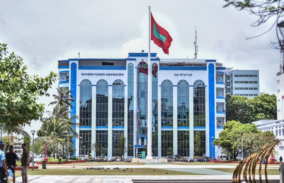 ކުޑަ ކުއްޖަކަށް ޖިންސީ ގޯނާކުރި މީހަކު ހައްޔަރު ކޮށްފި