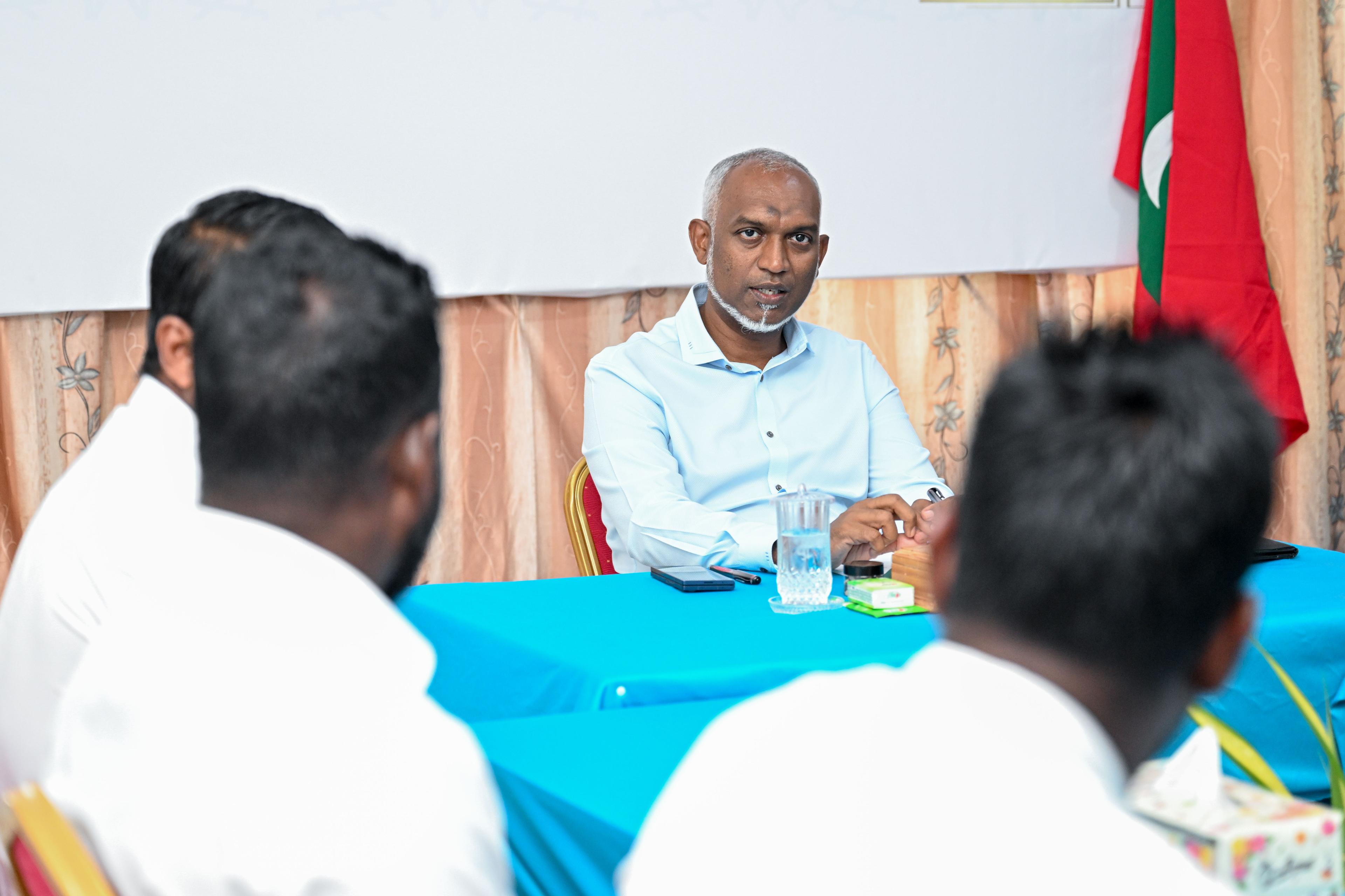 ހޮޓެލް ސްކޫލް ތަރައްގީ ކުރުމަކީ މުޅި ރާއްޖޭގެ ފަތުވެރިކަމަށް ފައިދާ ކުރާނެ މަޝްރޫއެއް: ރައީސް
