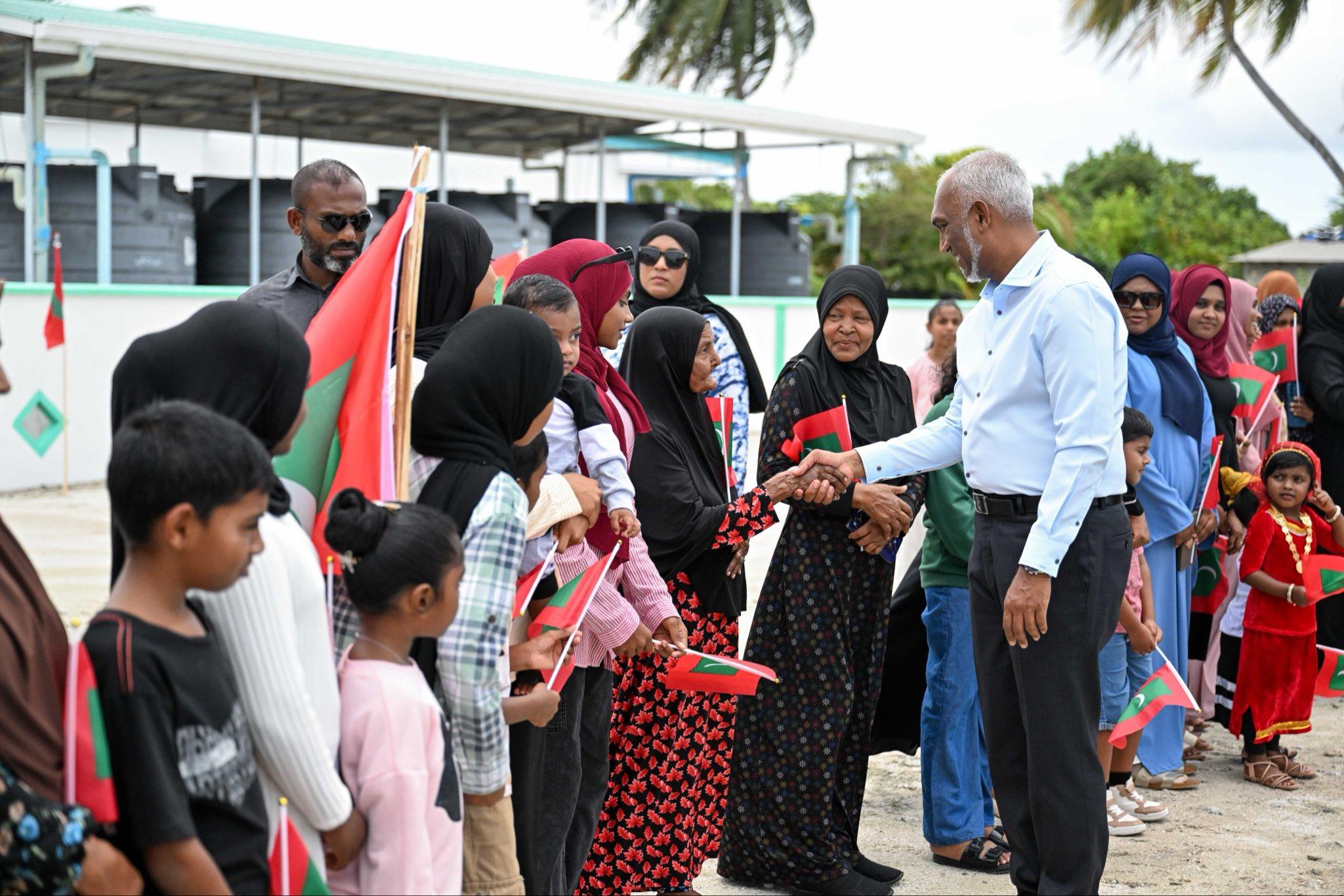 ހައްދުންމައްޗަށް ކުރެއްވި ދަތުރުފުޅު ނިންމަވާލެއްވުމަށްފަހު ރައީސް މާލެ ވަޑައިގެންފި