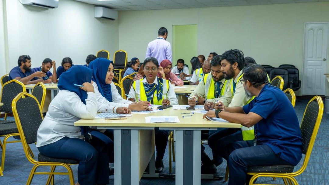 އެމްއޭސީއެލްގެ މުވައްޒަފުންނަށް މިދިޔަ ތިން މަސް ތެރޭ 447 ތަމްރީން ޕްރޮގްރާމެއް ހިންގައިފި
