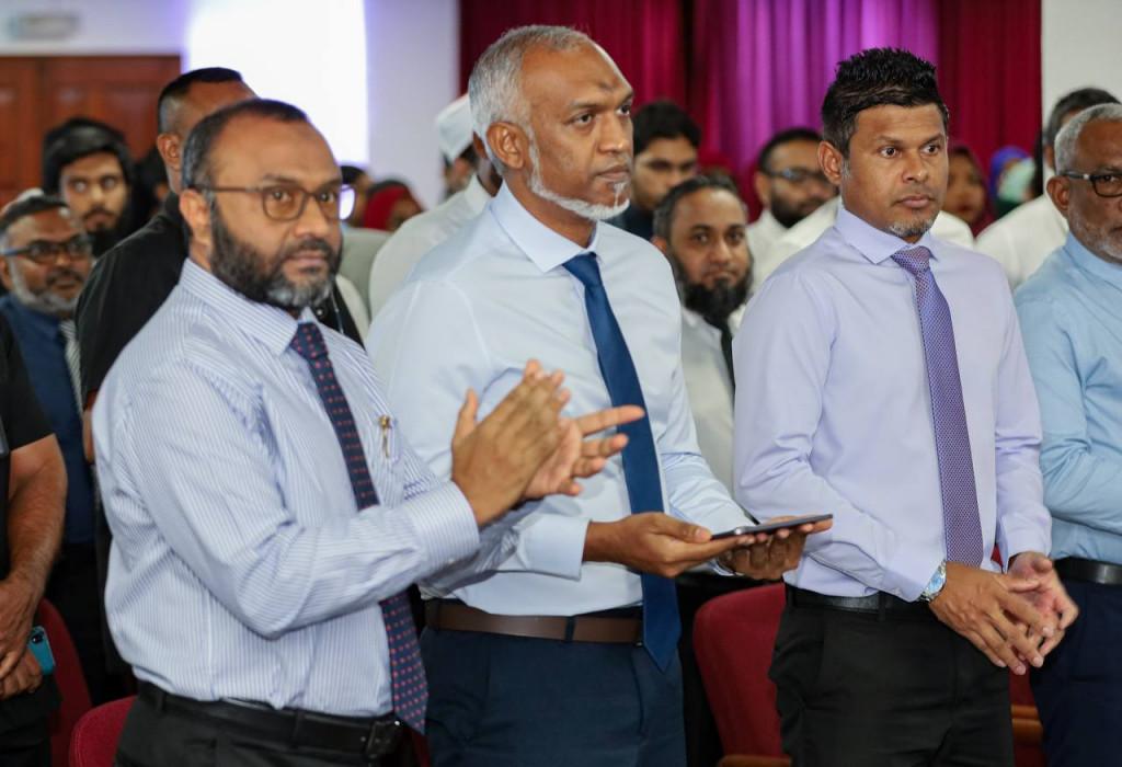 ޒަކާތު ހައުސްއިން ޒަކާތު ބެނެފެޝިއަރީ ކާޑެއް ތަޢާރަފްކުރަނީ