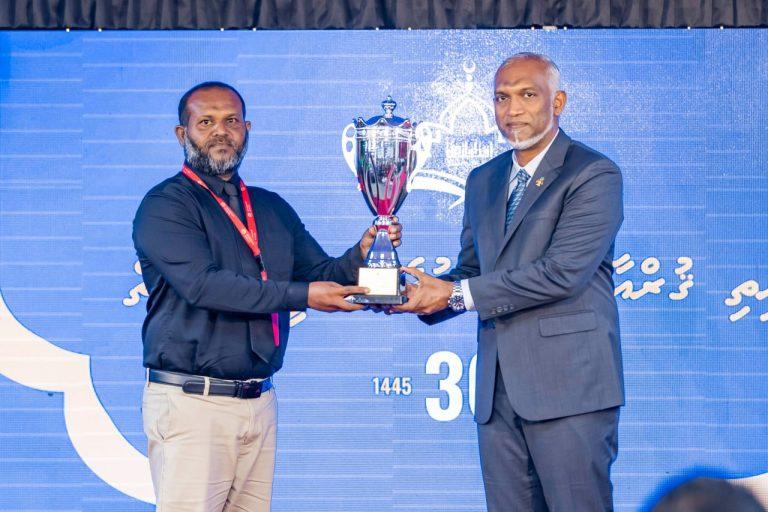 ޤައުމީ ޤުރުއާން މުބާރާތުގެ ރަން ވަނަތަކަށް ވުޒާރާއިން ދޭ އިނާމުތައް ކަނޑައަޅައިފި