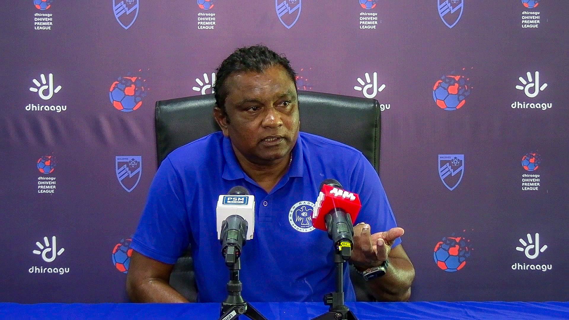 ނިއުރޭޑިއަންޓް ސްޕޯޓްސް ކުލަބުގެ ކޯޗު އަލީ ސުޒެއިން - ފޮޓޯ/ މެންދުރު ޓީވީ