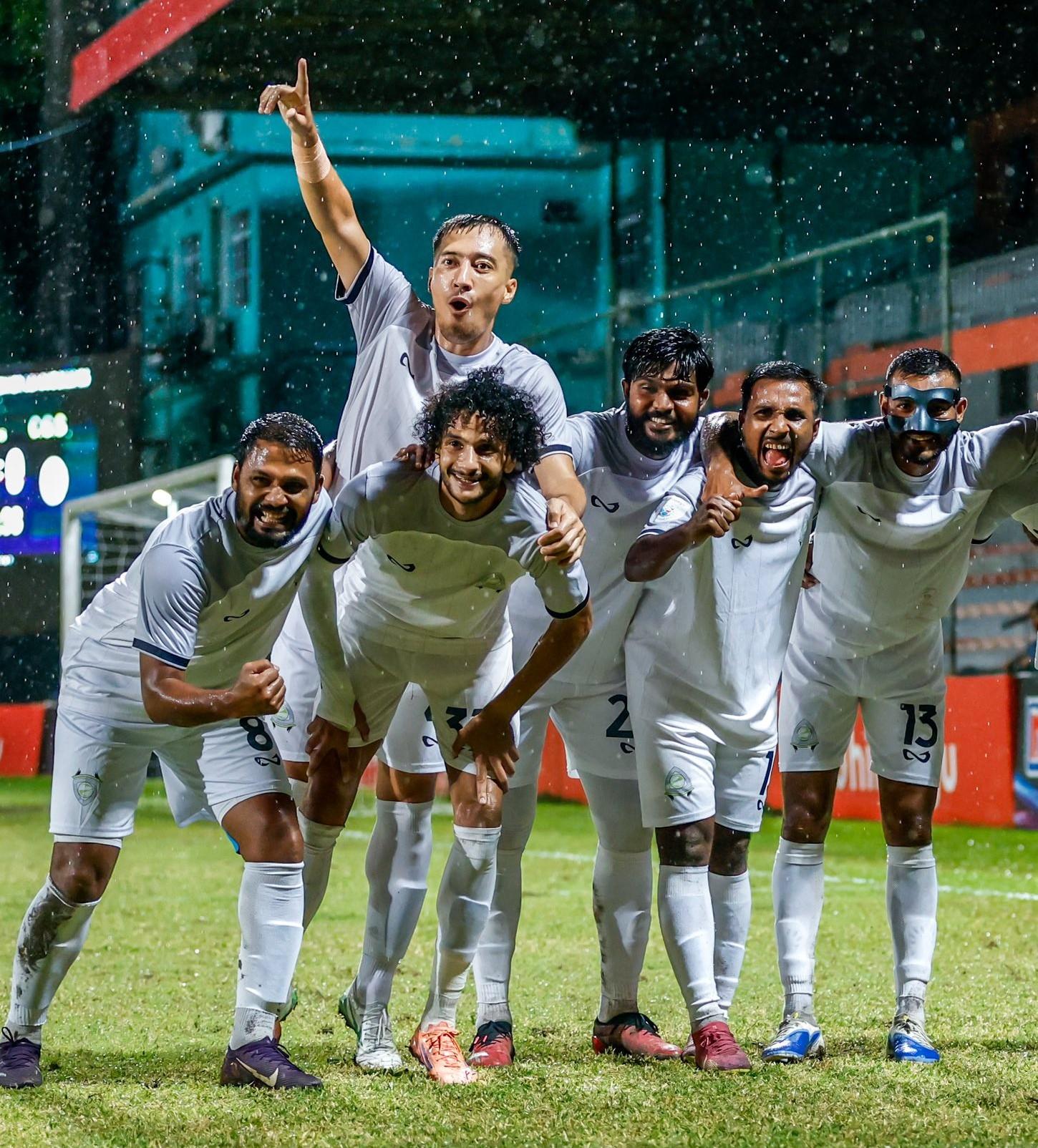 ފޮޓޯ: އަދަދު