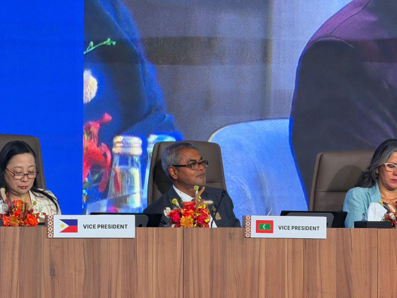 އ.ދ. ގެ ފަތުރުވެރިކަމާ ބެހޭ ޖަމިއްޔާގެ 26 ވަނަ ސެޝަންގެ ވައިސް-ޕްރެޒިޑެންޓްކަމަށް ރާއްޖެ