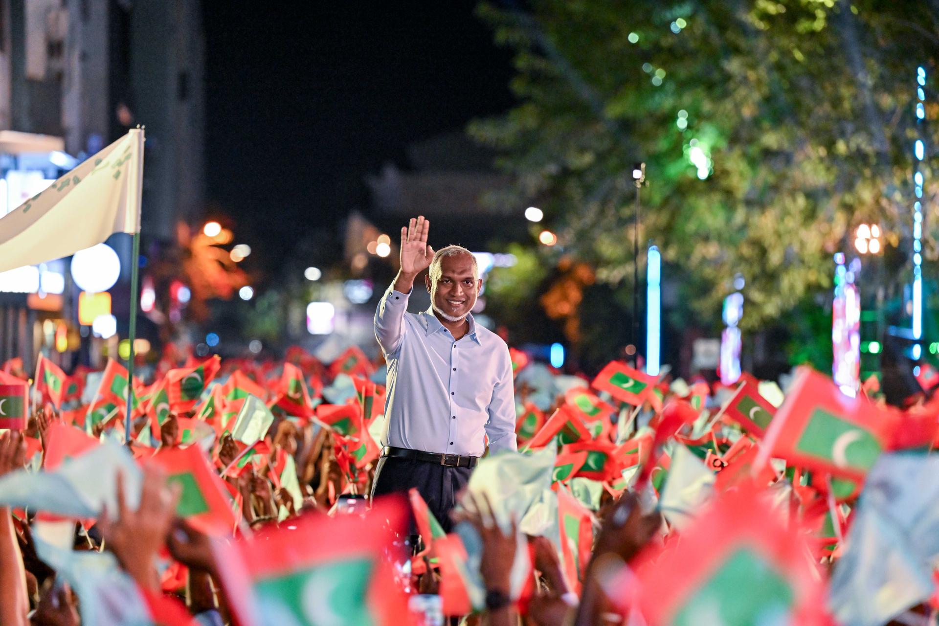 ފުލުފުލުގައި ރައްޔިތުންނަށް ހިނިތުންވުން، މިވަރުގެ ވެރިޔަކު ދުށީމުތަ؟