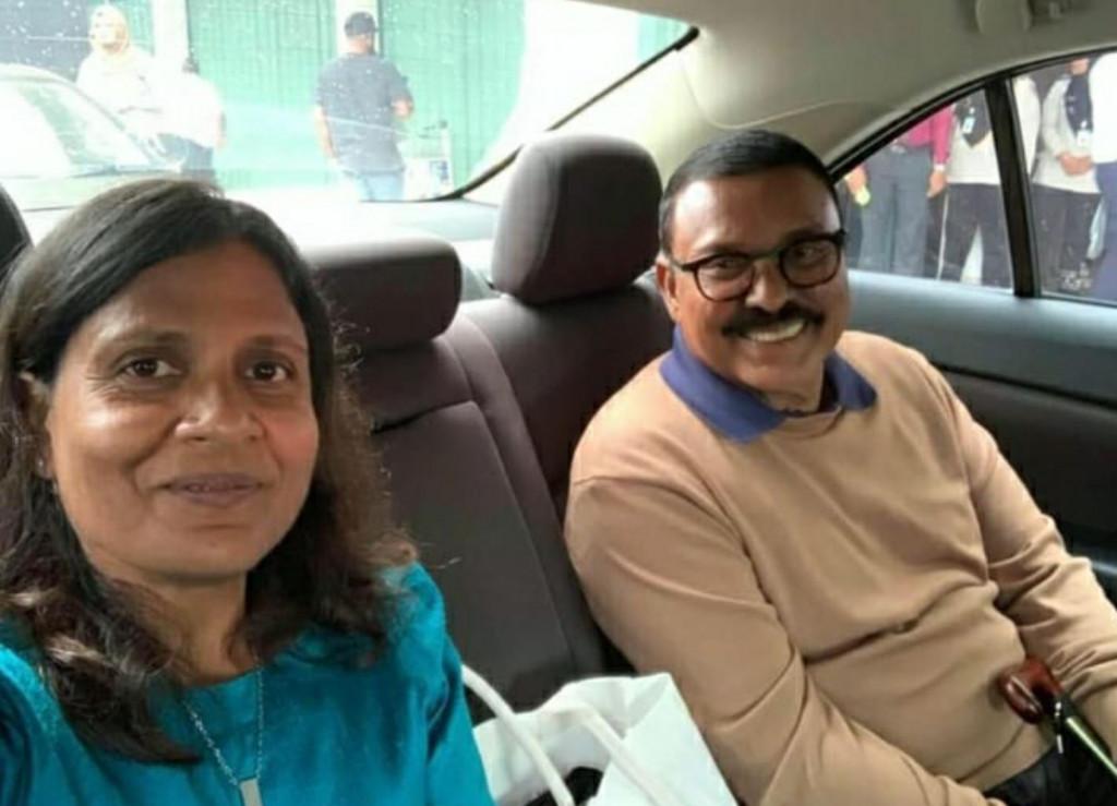 ރައީސް އިބްރާޙީމް މުޙައްމަދު ޞާލިޙްގެ އަނބިކަނބަލުން، އޭރުގެ ފަސްޓް ލޭޑީ ފަޒްނާ އަޙްމަދާއި އެކަމަނާގެ ބައްޕަ، ސިއްކަ އިސްމާއީލް އަޙްމަދު މަނިކު