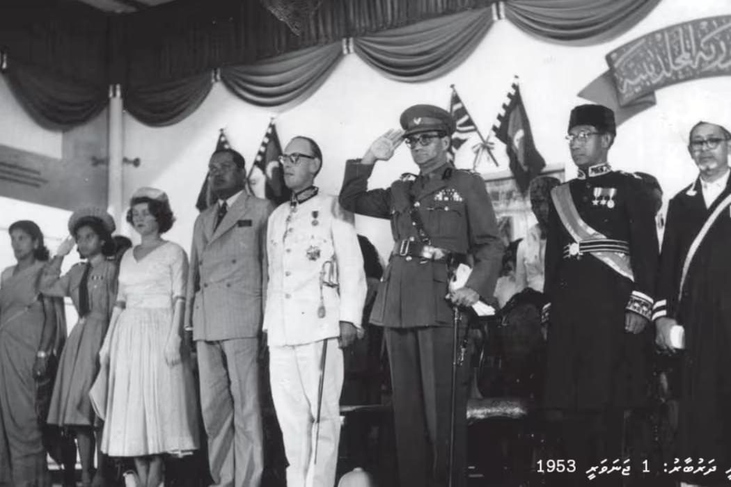 ރަސްކަމަކުން ޖުމްހޫރިއްޔަތަކަށް: ގައުމުގެ ކަންކަމުގައި ފަހު ބަސް ބުނާނީ ރައްޔިތުން