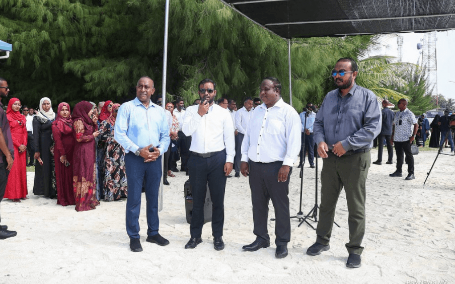 ދުވާފަރު ބަނދަރު މަޝްރޫޢު ފެށުން، ފޮޓޯ: ދައުލަތުގެ މީޑިއާ