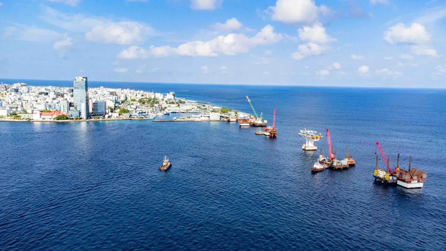 ތިލަމާލެ ބުރިޖުގެ 67 އިންސައްތަ މަސައްކަތް ނިންމާލައިފި